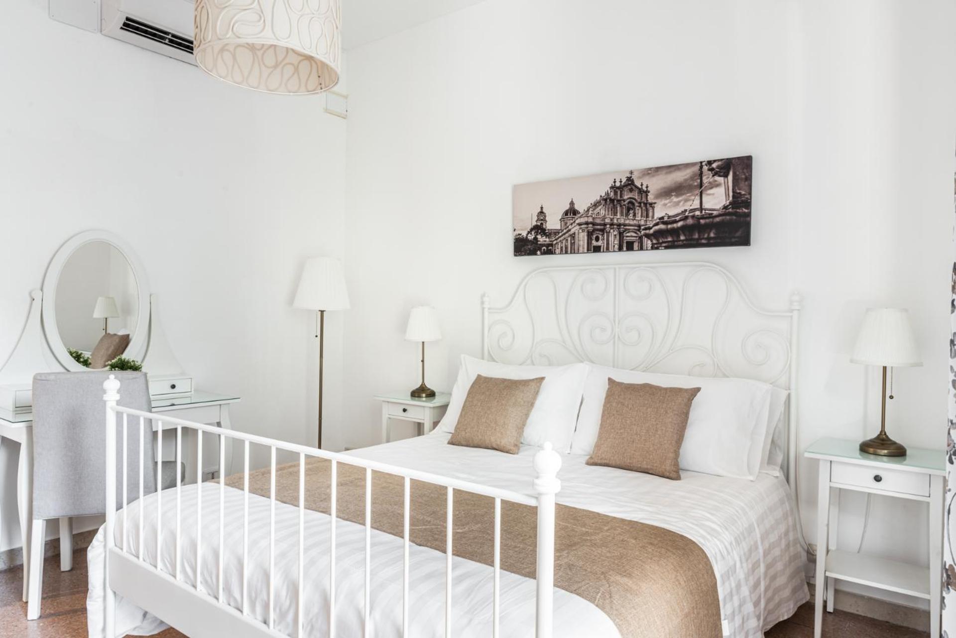 Aulino House Hotel คาตาเนีย ภายนอก รูปภาพ
